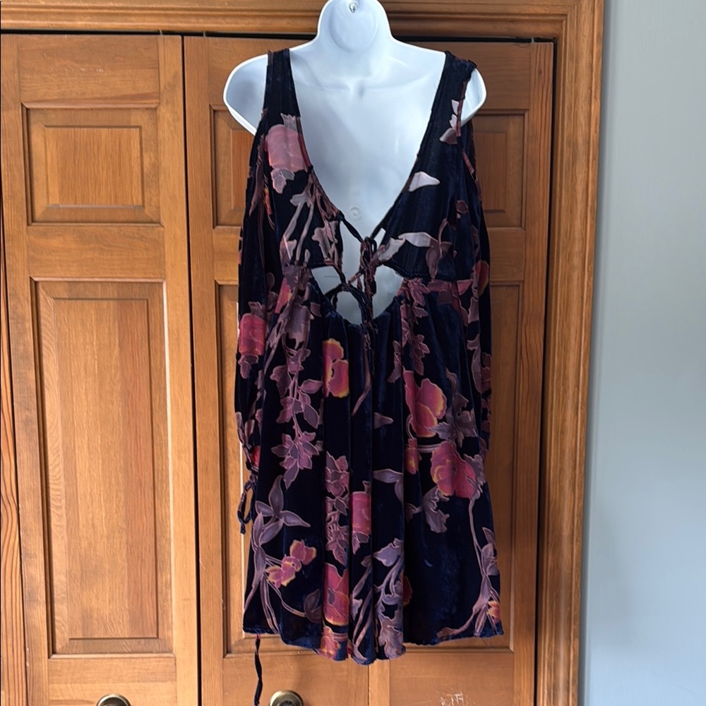 Akira Floral Navy and Pink Velvet Women's Dress